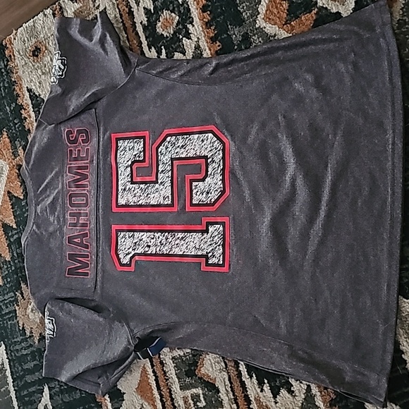 Patrick Mahomes #15 Kansas City Chiefs NFL Pro Line Grey Jersey - Picture 2 of 3